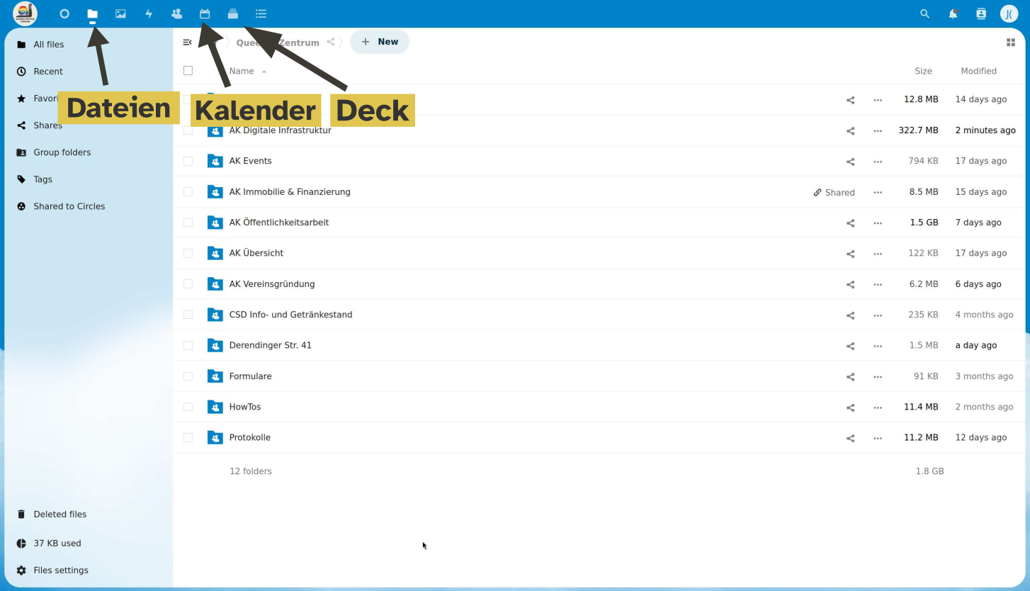 Ein Screenshot einer Nextcloud Instanz. Im oberen Menü sind die Apps Dateien, Kalender und Deck markiert. Das Logo ist eine Schnecke mit Regenbogenhaus. Zu sehen sind außerdem Ordern des AK Event, AK Öffentlichkeitsarbeit etc.. acks::